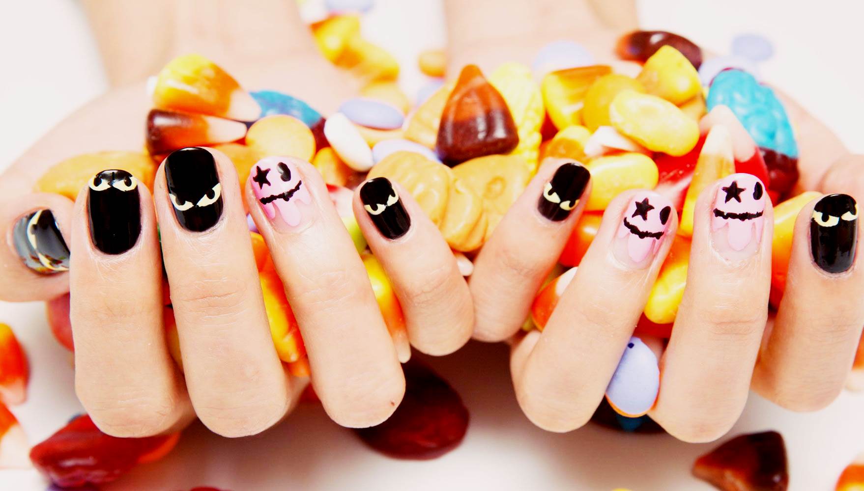 40 Halloween Nail Art Ideas The Cutest Halloween Nail Art Ideas For You