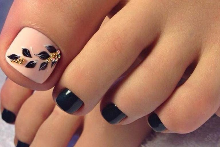 2. Floral Toe Nail Art for Summer - wide 1