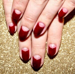 easy nail art red