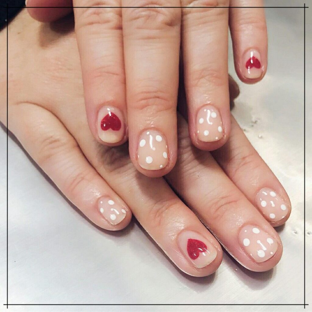 cute romantic valentine day nail art pictures