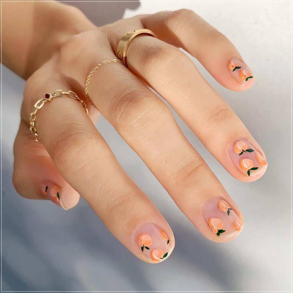2022-peach-summer-nails-picture