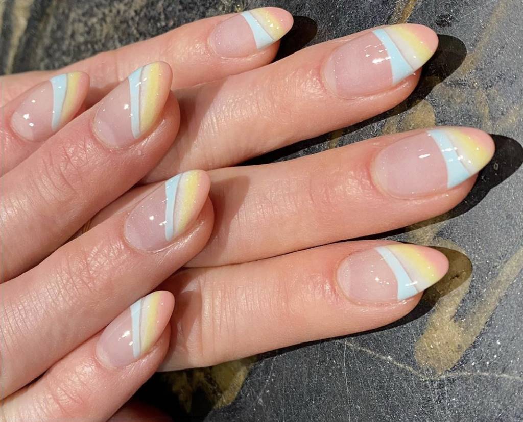 Summer Bright and Fun Nails pictures photo images