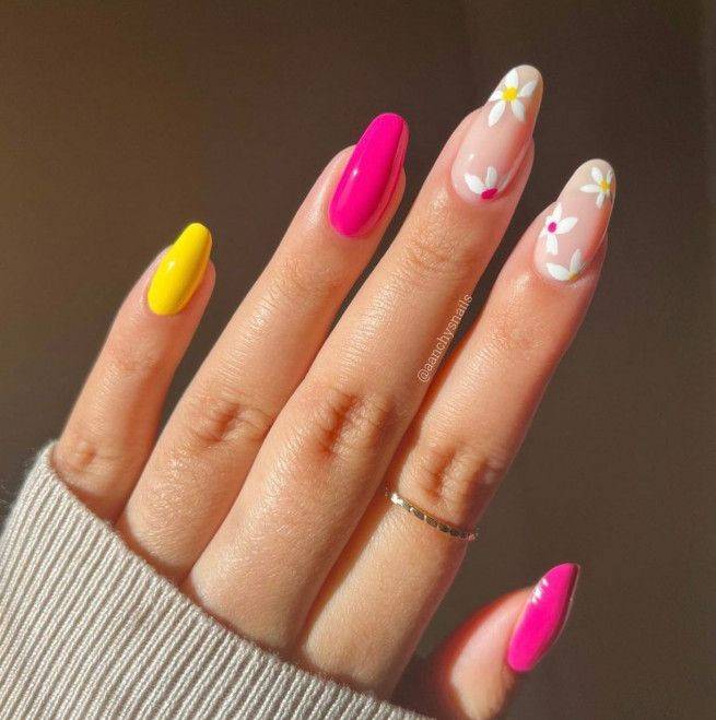 pink & yellow nail art design 19
